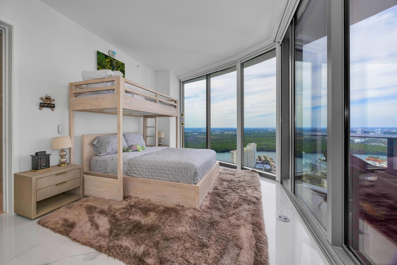 Luxury Home In The Sky | Ritz-Carlton Residences