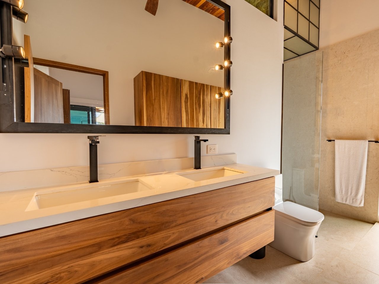 Brand New Modern Ocean View Home in Phase 5, Ojochal