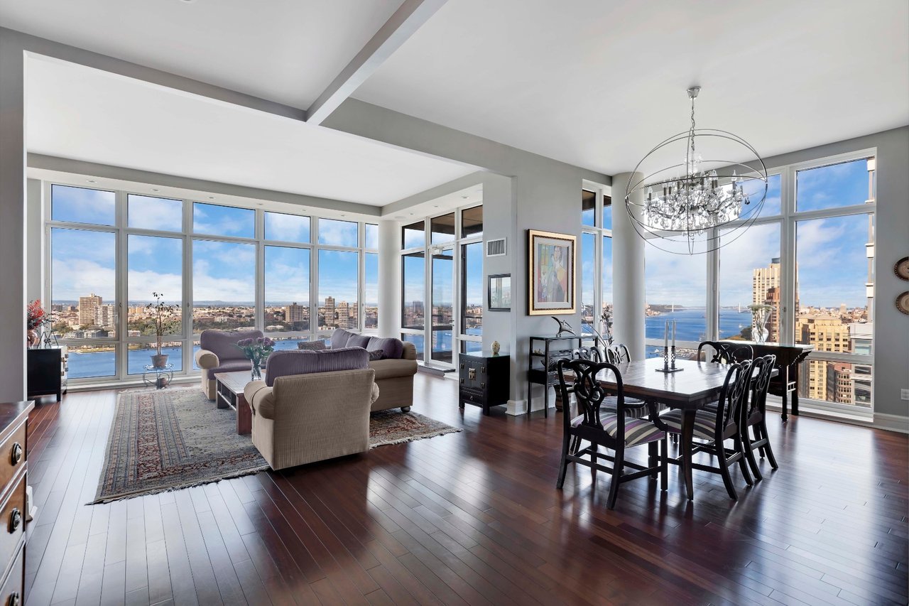 60 Riverside Boulevard, #PH-3901