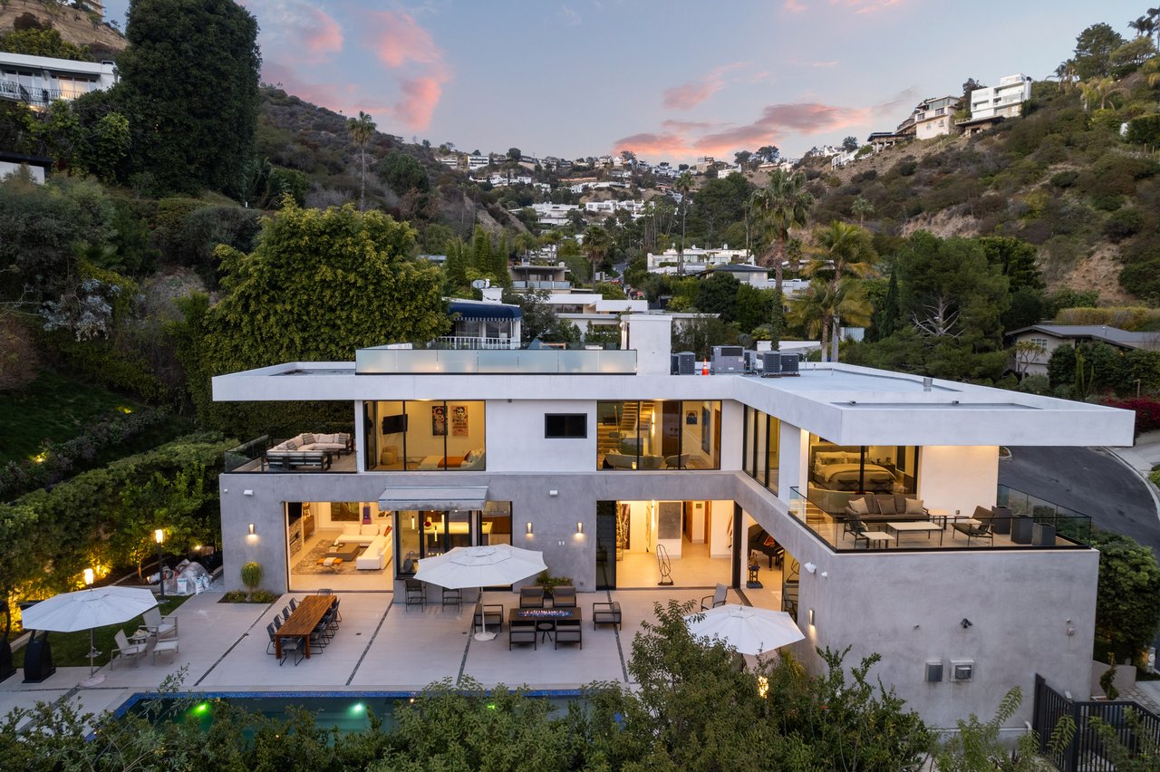 1527 Rising Glen Rd, Sunset Strip