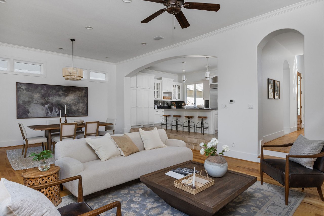 Charming Deep Eddy Retreat in the Heart of Central Austin