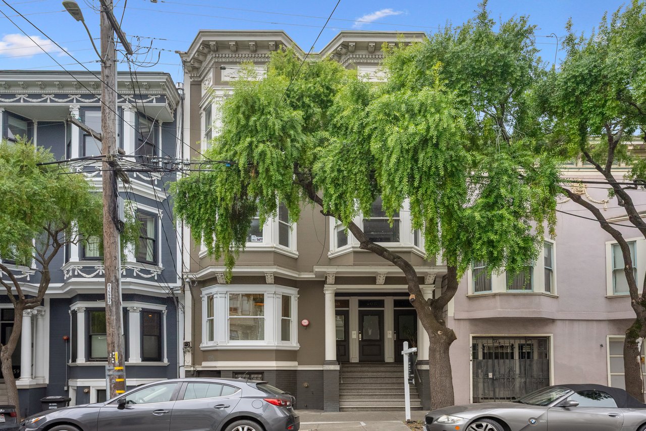 463 Waller Street