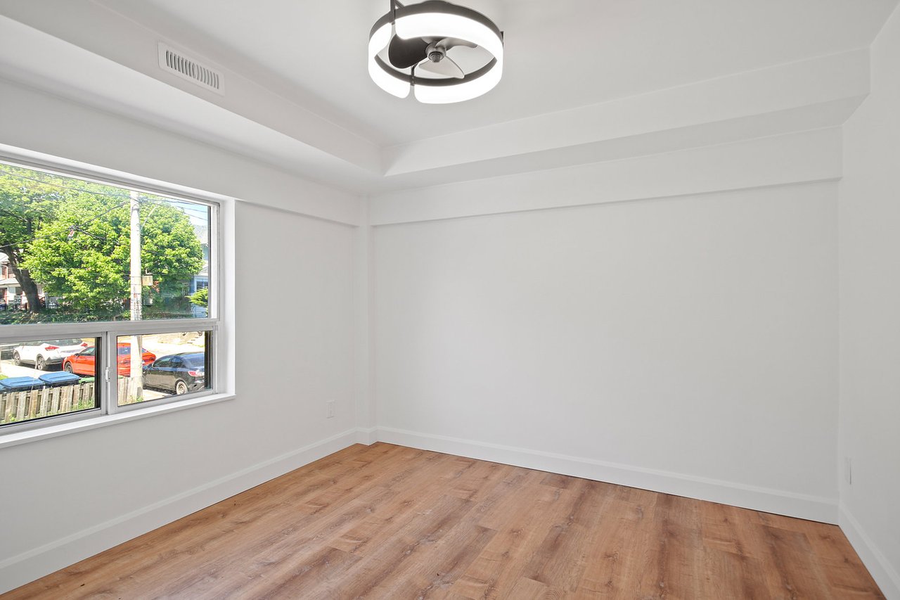 1328 Gerrard Street E Unit: 203