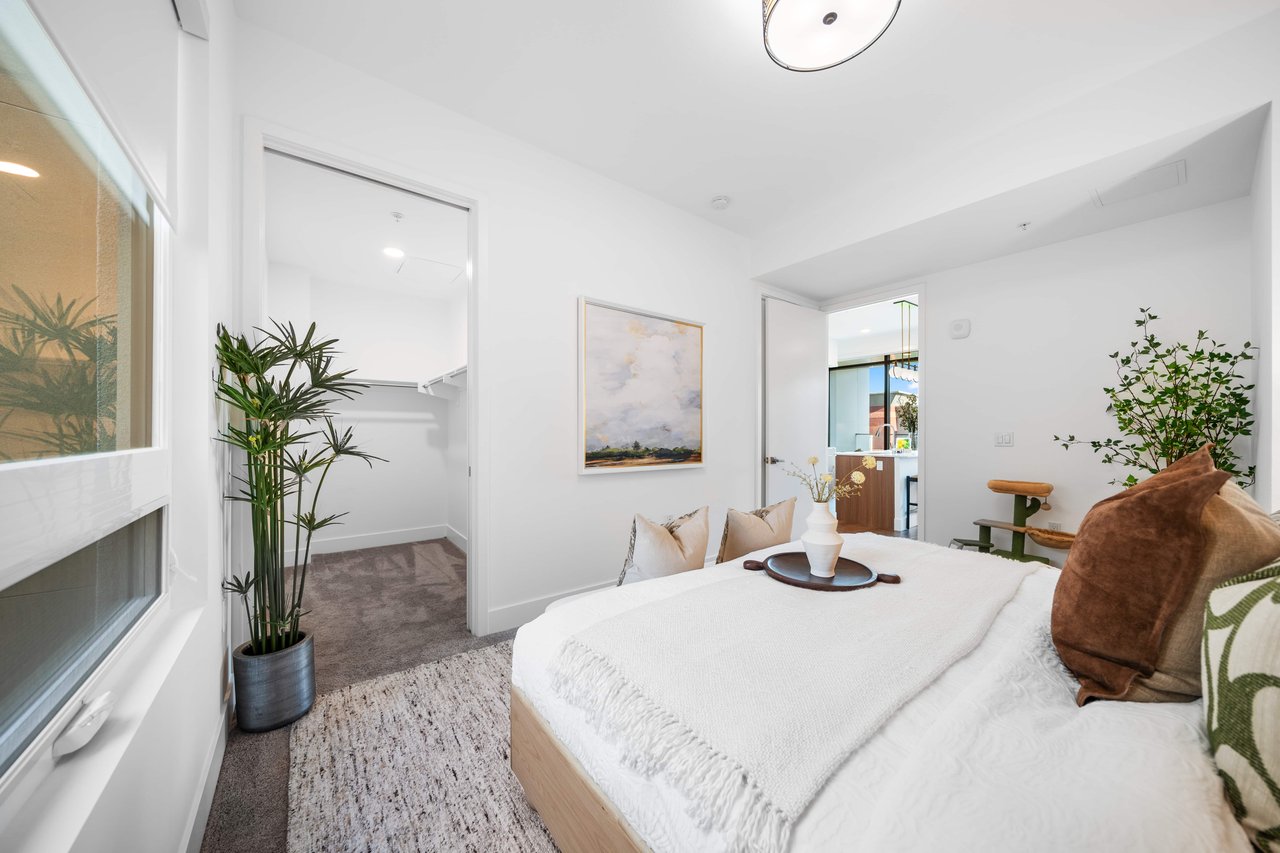 218 N El Molino #415 