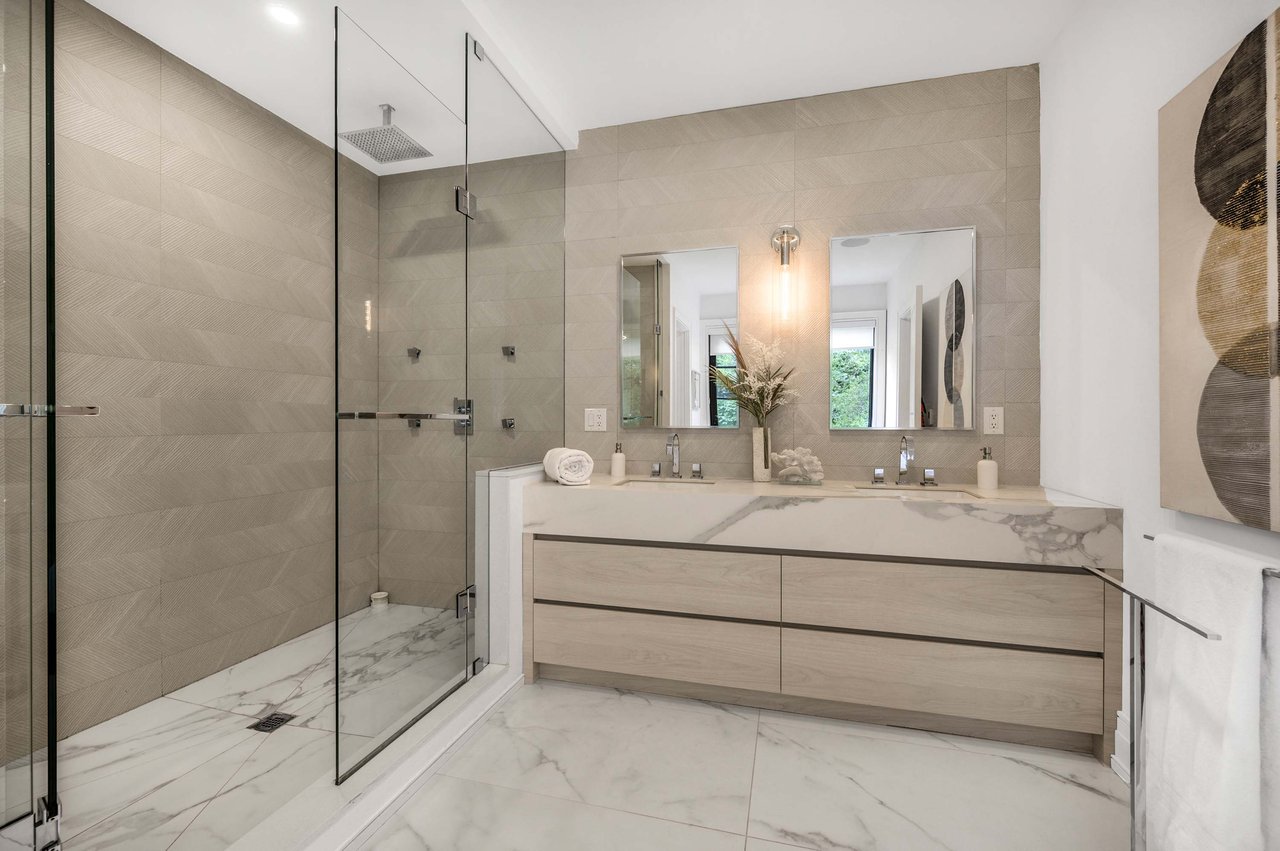 8 Manor Haven Rd 