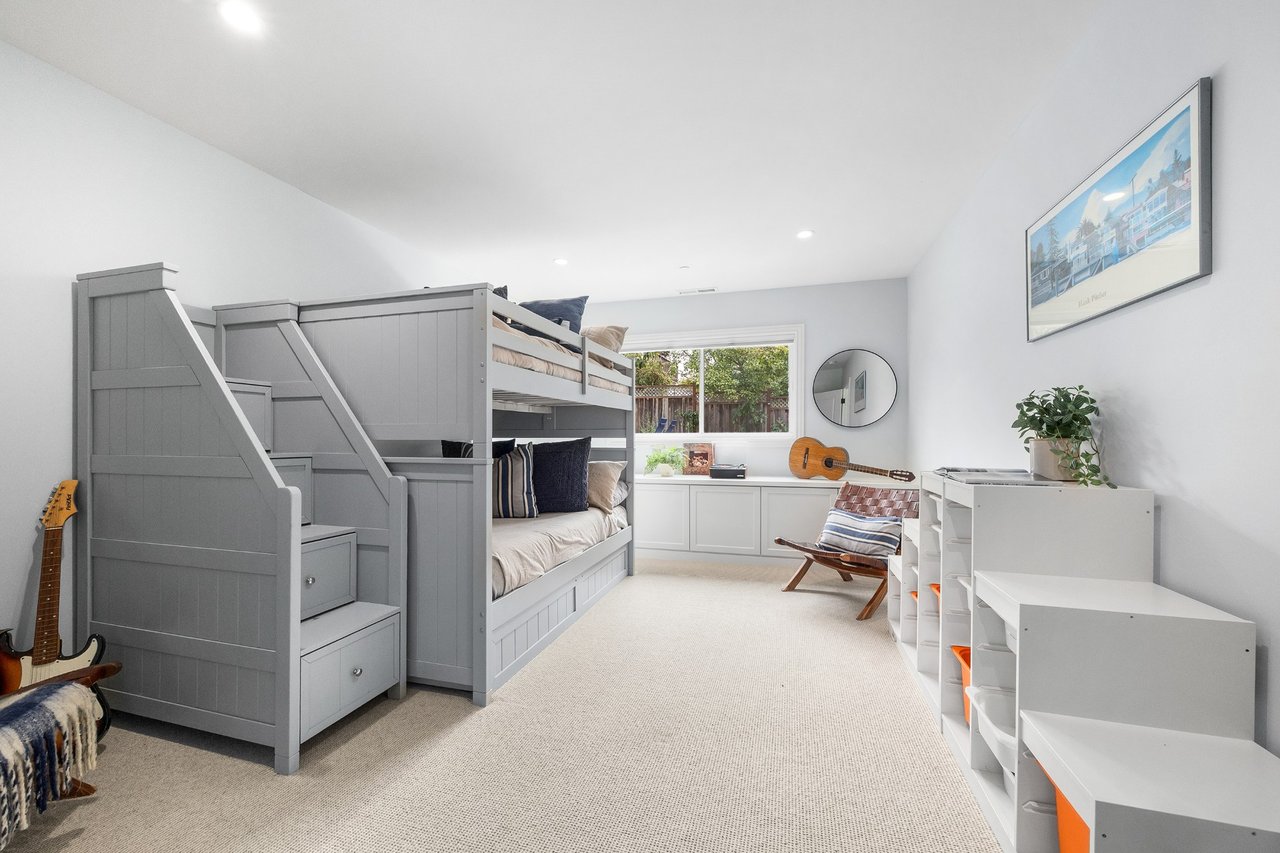 124 Lagunitas Court