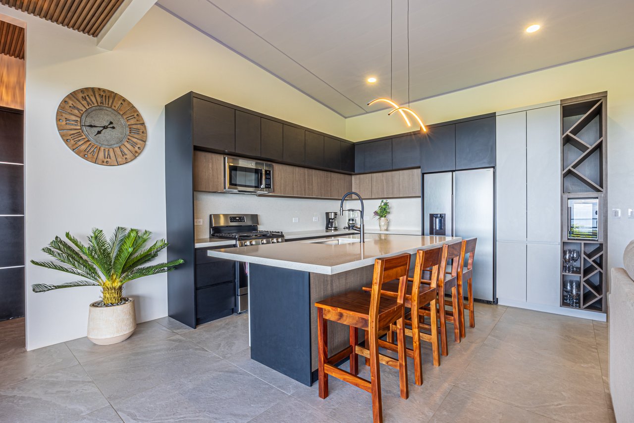 Villa del Altamonte, Best Ocean View Home in the Hills of Uvita.