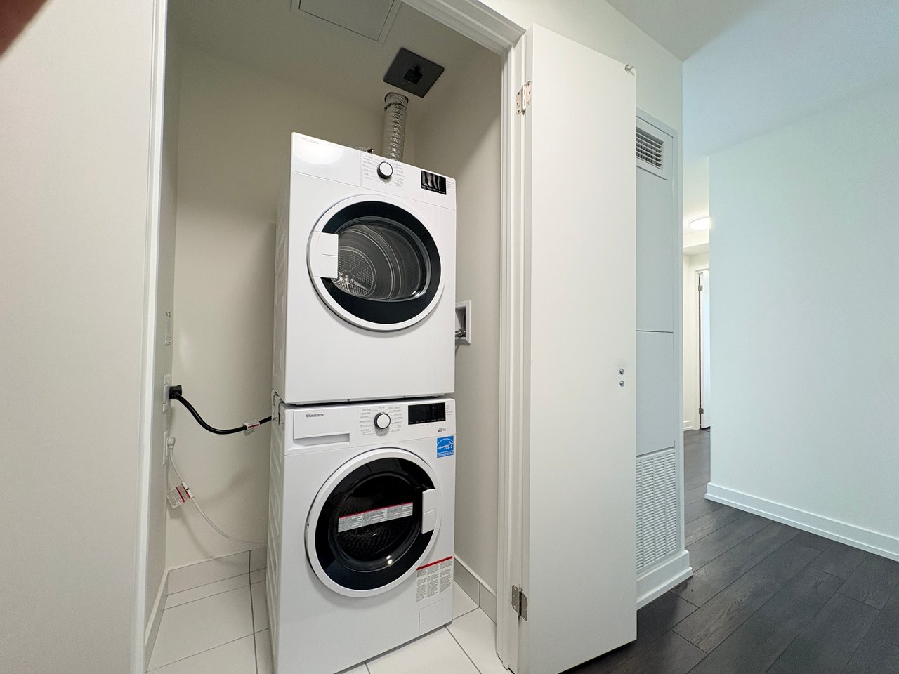 89 Church Street Unit: 612