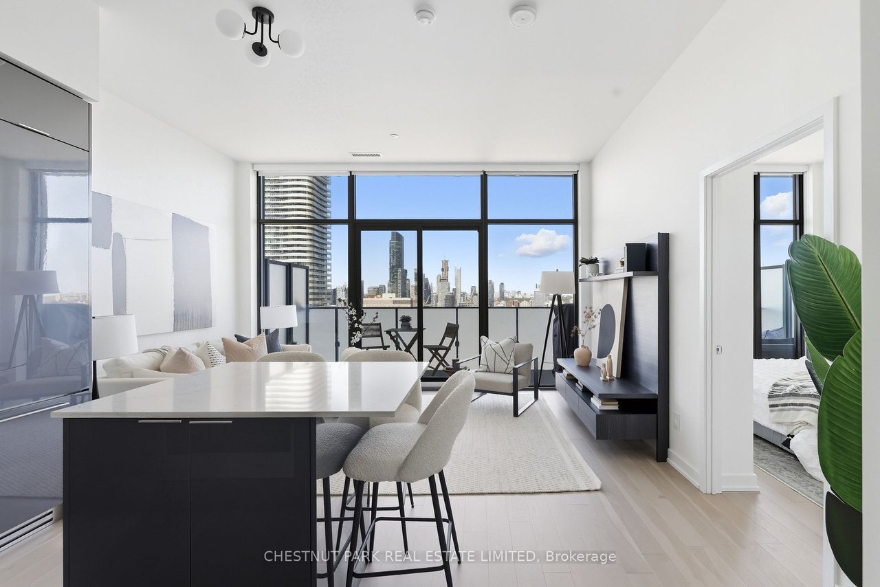 PRESTIGEOUS PENTHOUSE AT 20 LOMBARD