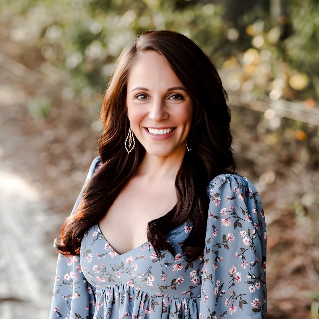 Traci James Pinehurst, NC Real Estate Agent Headshot