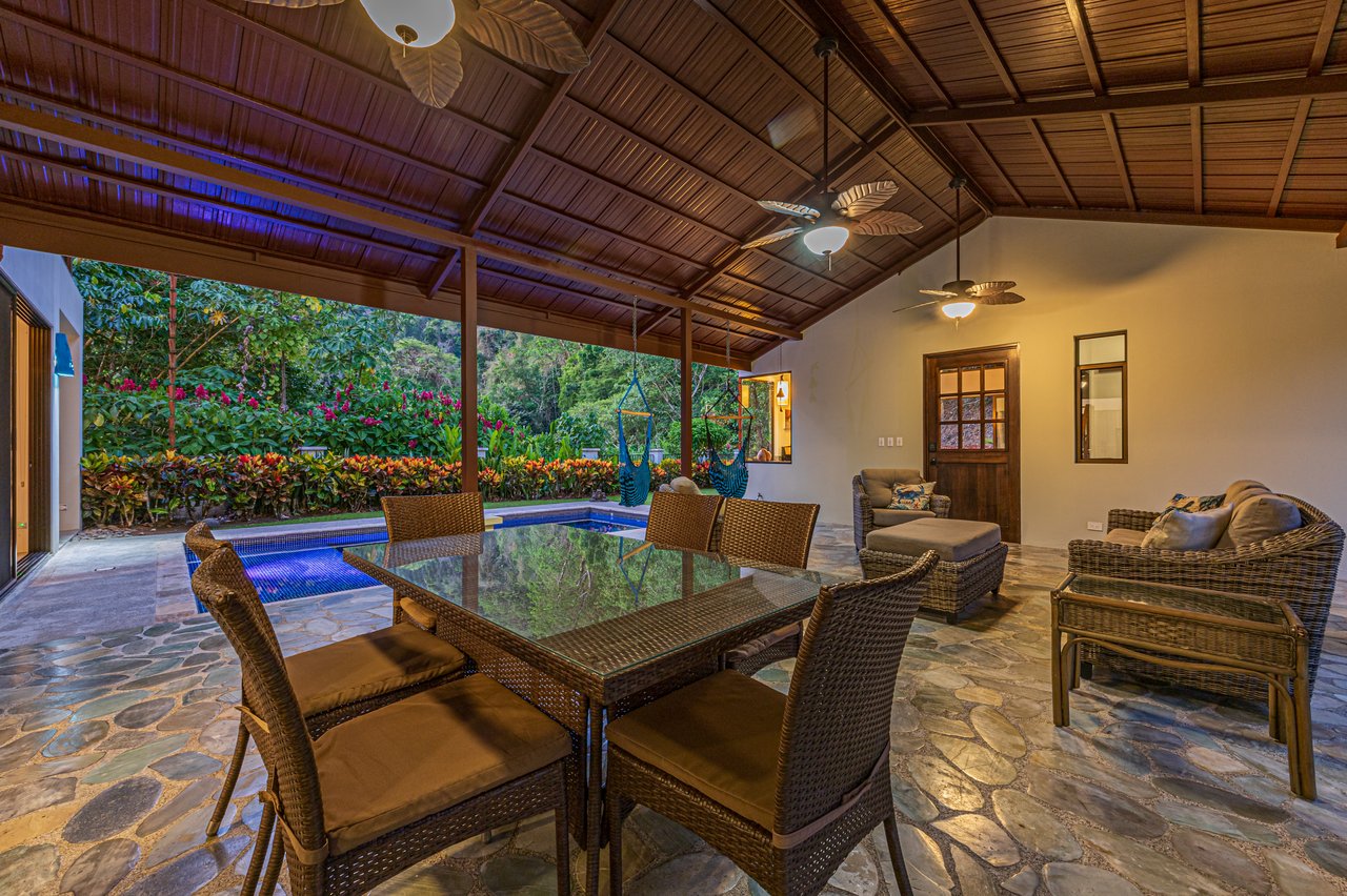 Stunning Waterfall Home + Guest Casita - Cascada Azul