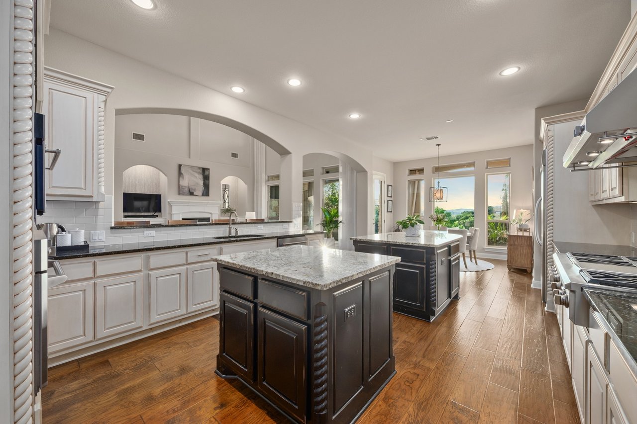 103 Lucayan Cove