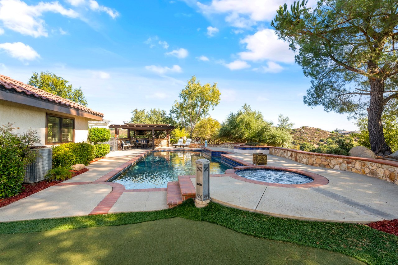 18590 Hombre Lane
