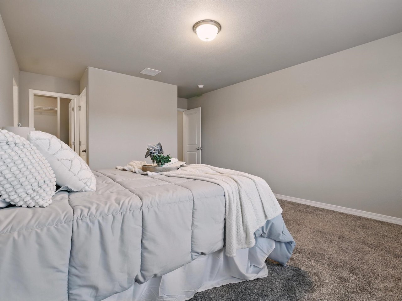 4318 Kaolin Court
