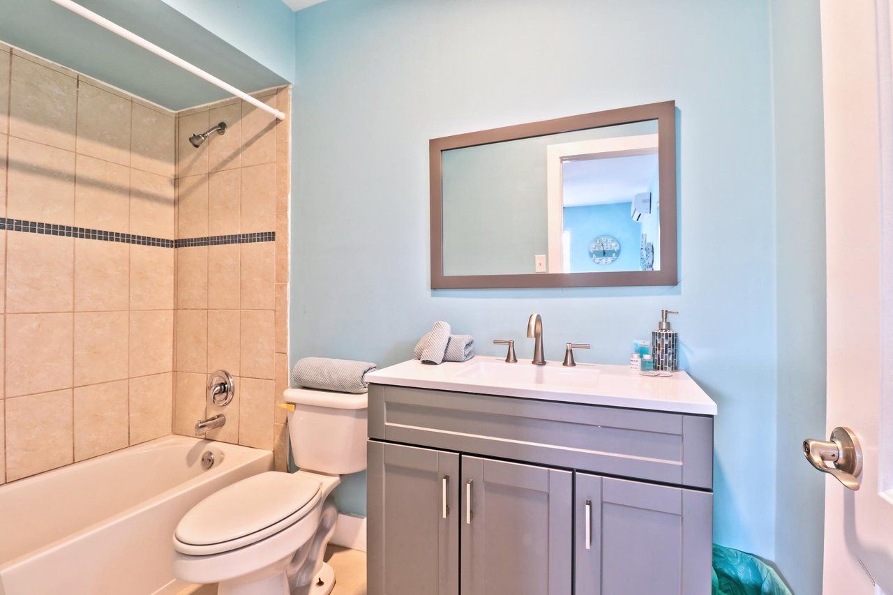 714-Surf Shack Beach Villas  