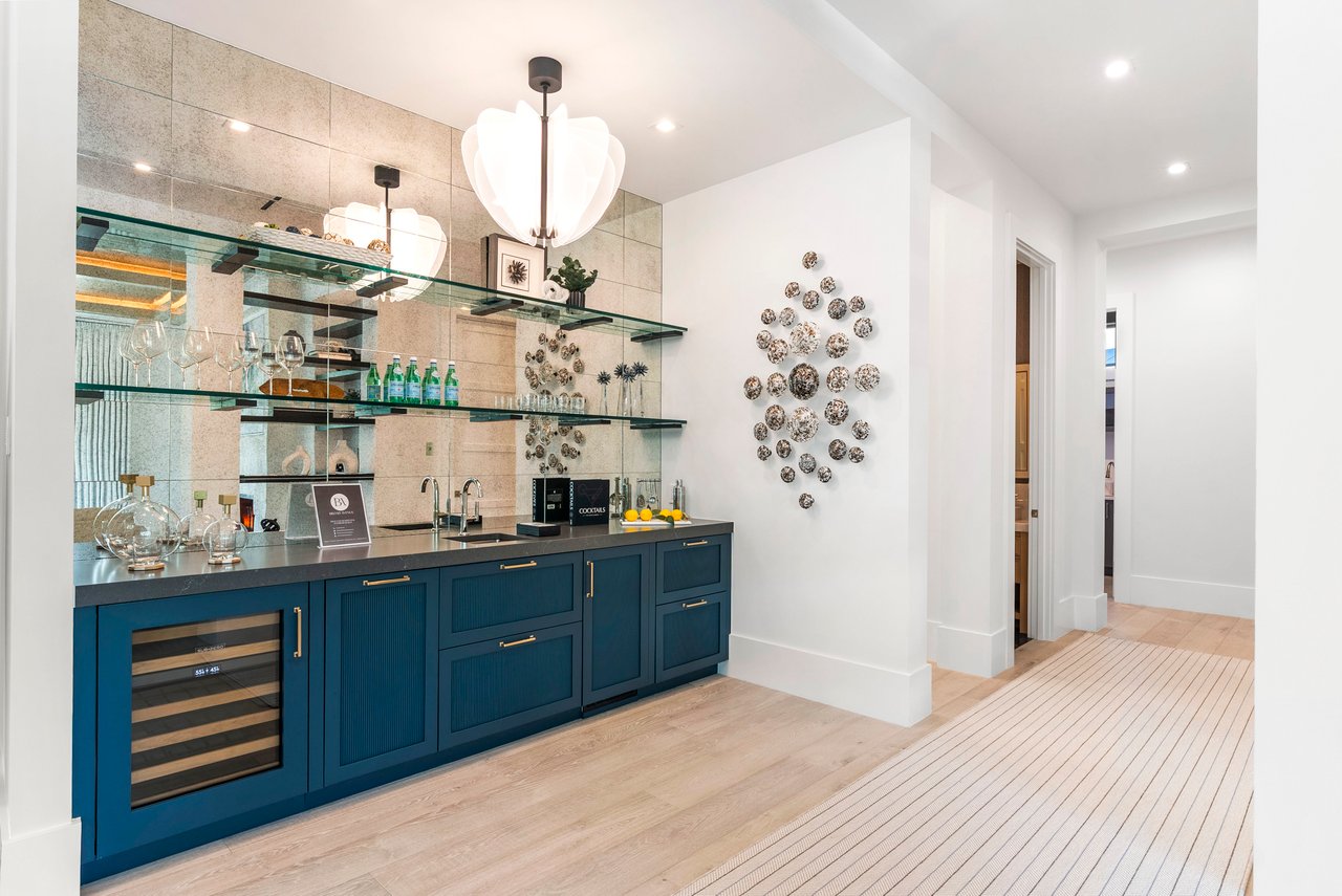 Designer Furnished Waterfront Retreat