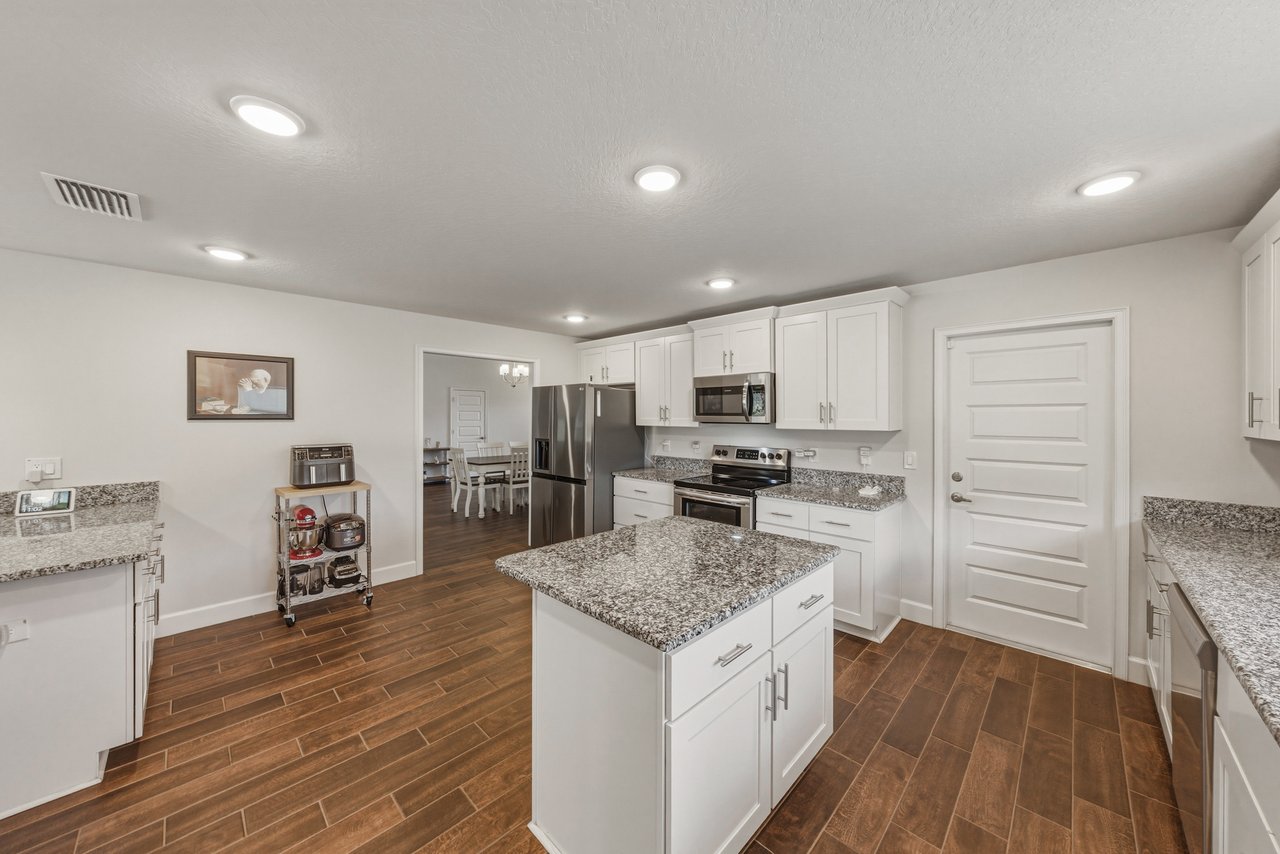 41049 STANTON HALL DR