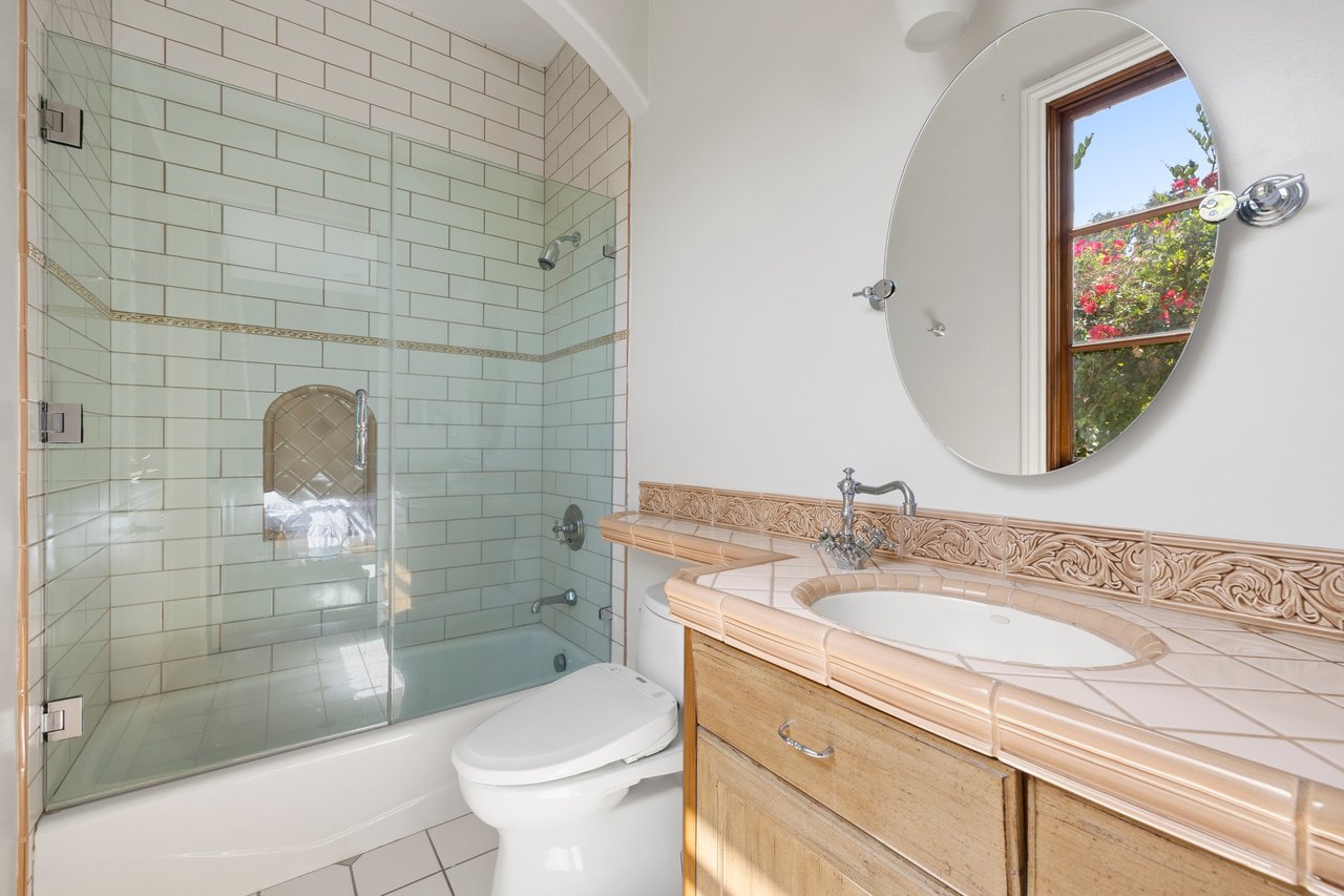 1214 Beverly View Drive