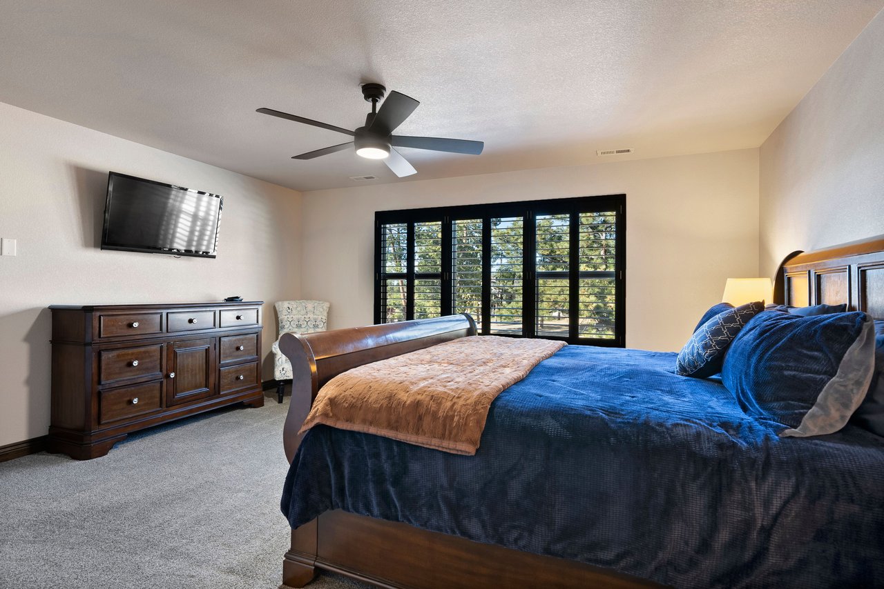 17576 Cabin Hill Lane