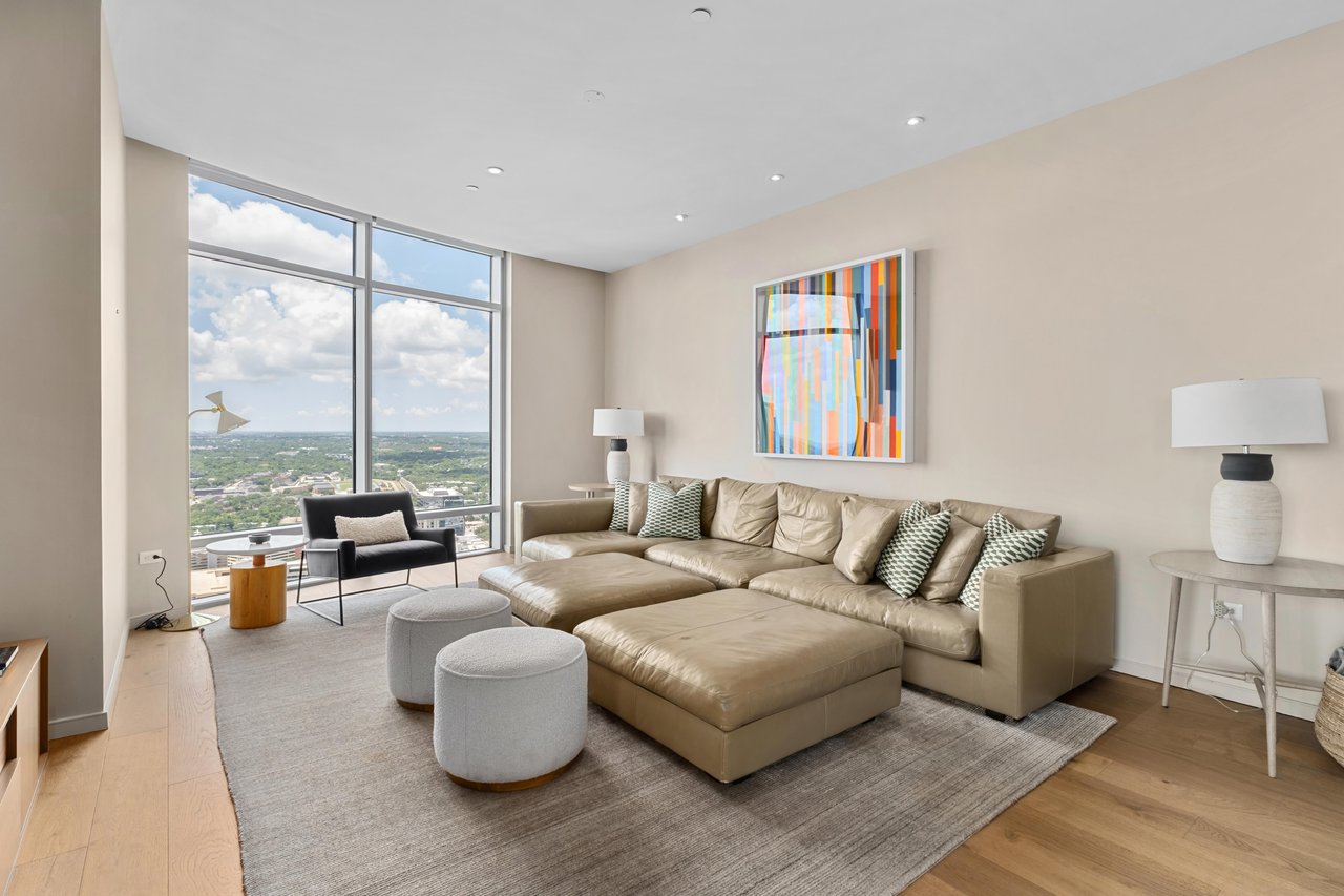 200 Congress Avenue #37H