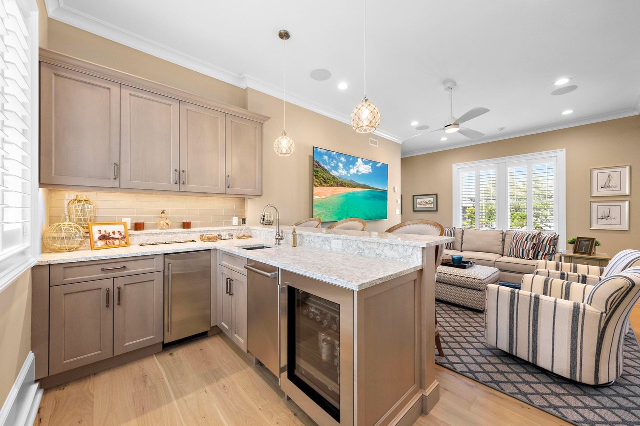 110 W South 34th Street