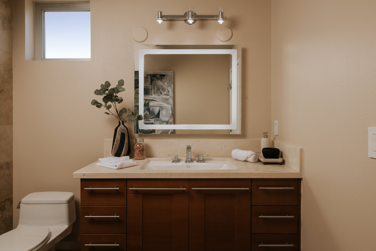 1524 11th St Unit: E