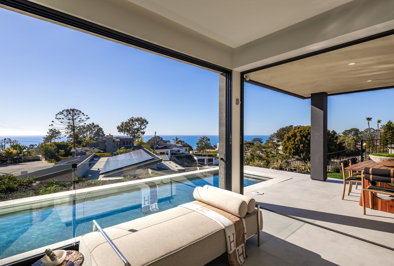 722 Ampitheatre Drive, Del Mar