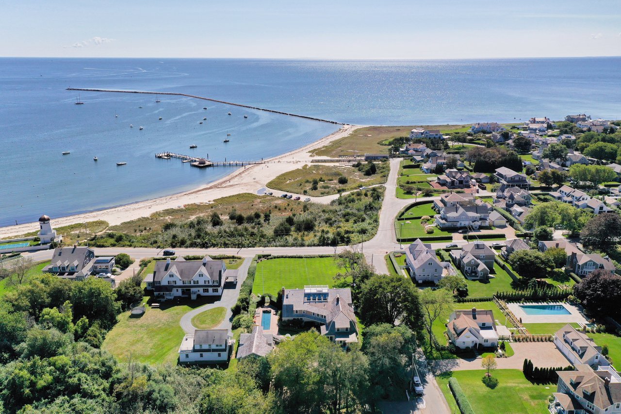 Classic Hyannis Port Grandeur with Timeless Coastal Elegance