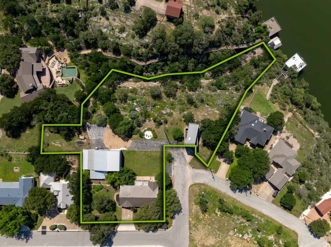 401 Crestview Drive and 309 Cliff Circle