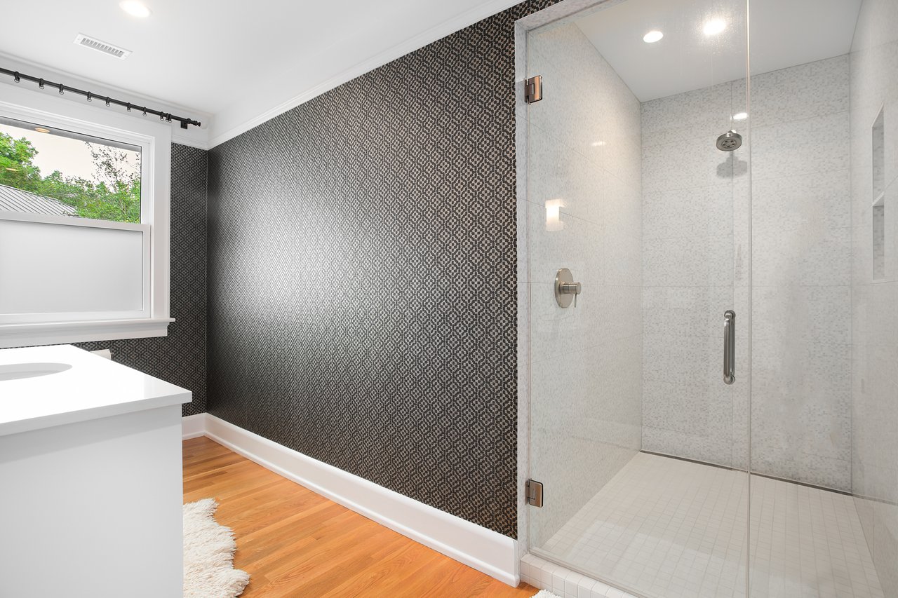 330 Tenney Cir