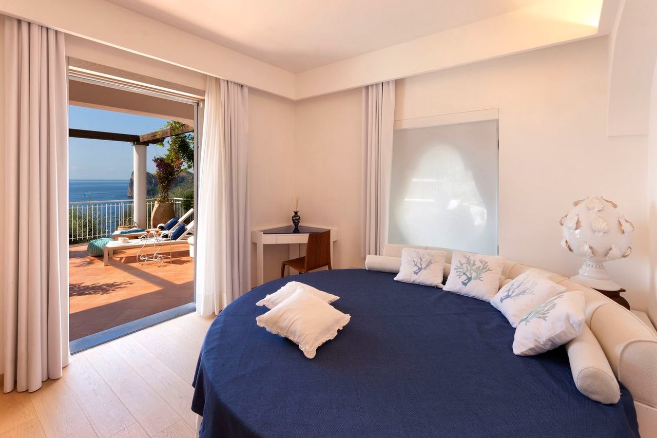 Reintroduce the Villa Bepina