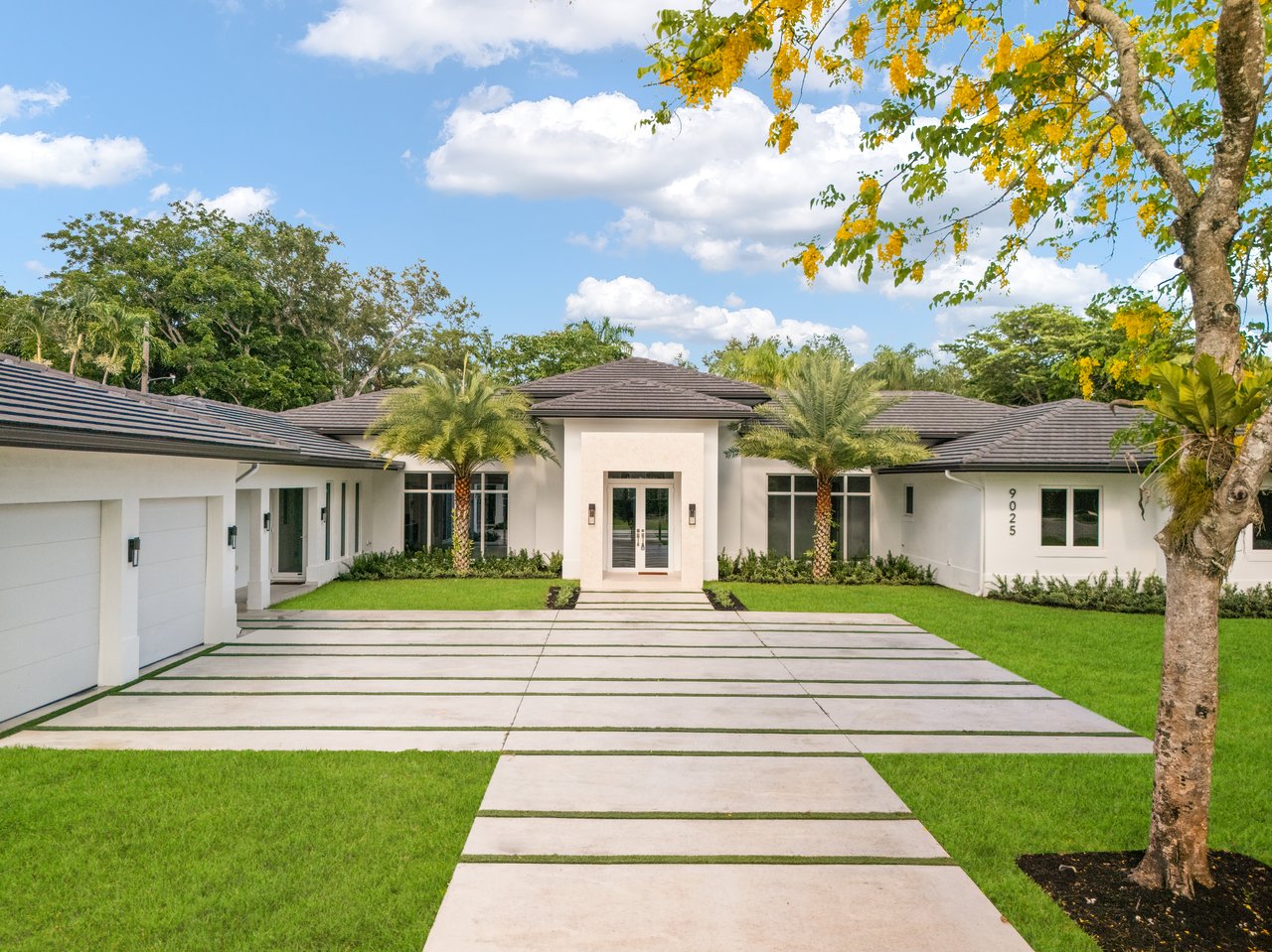 A Modern Miami Estate