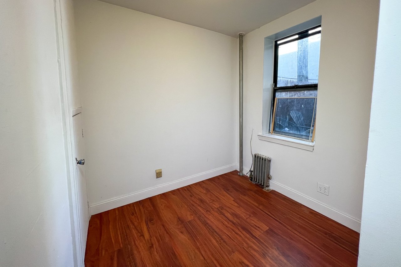 514 East 13th Street, #1RR