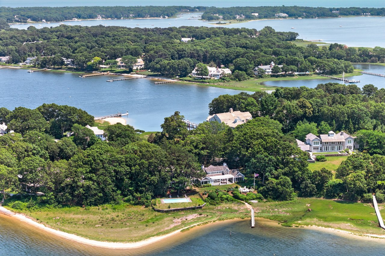 Exquisite Waterfront Estate on Oyster Harbors