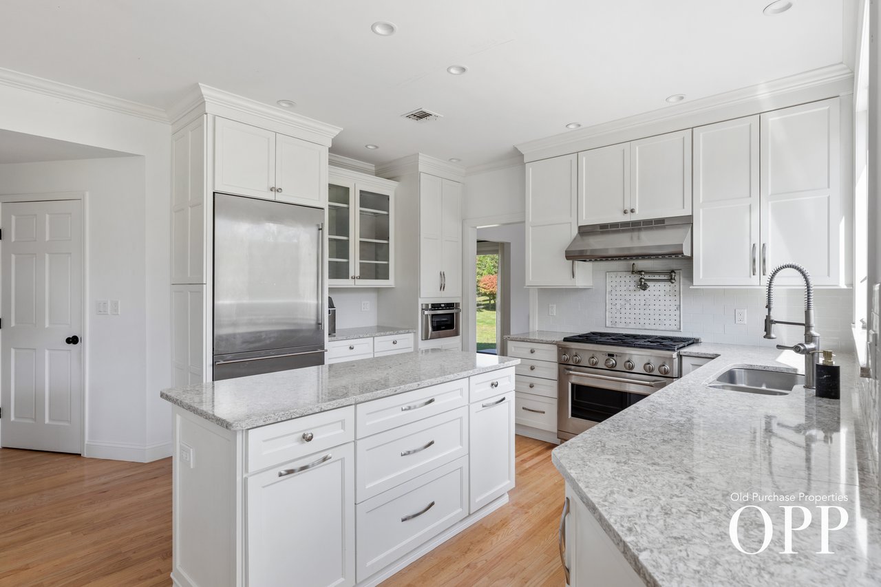 1.28 Acres of Updated Living in Brookhaven Hamlet