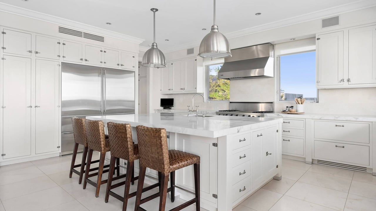 21 Surfside Dr