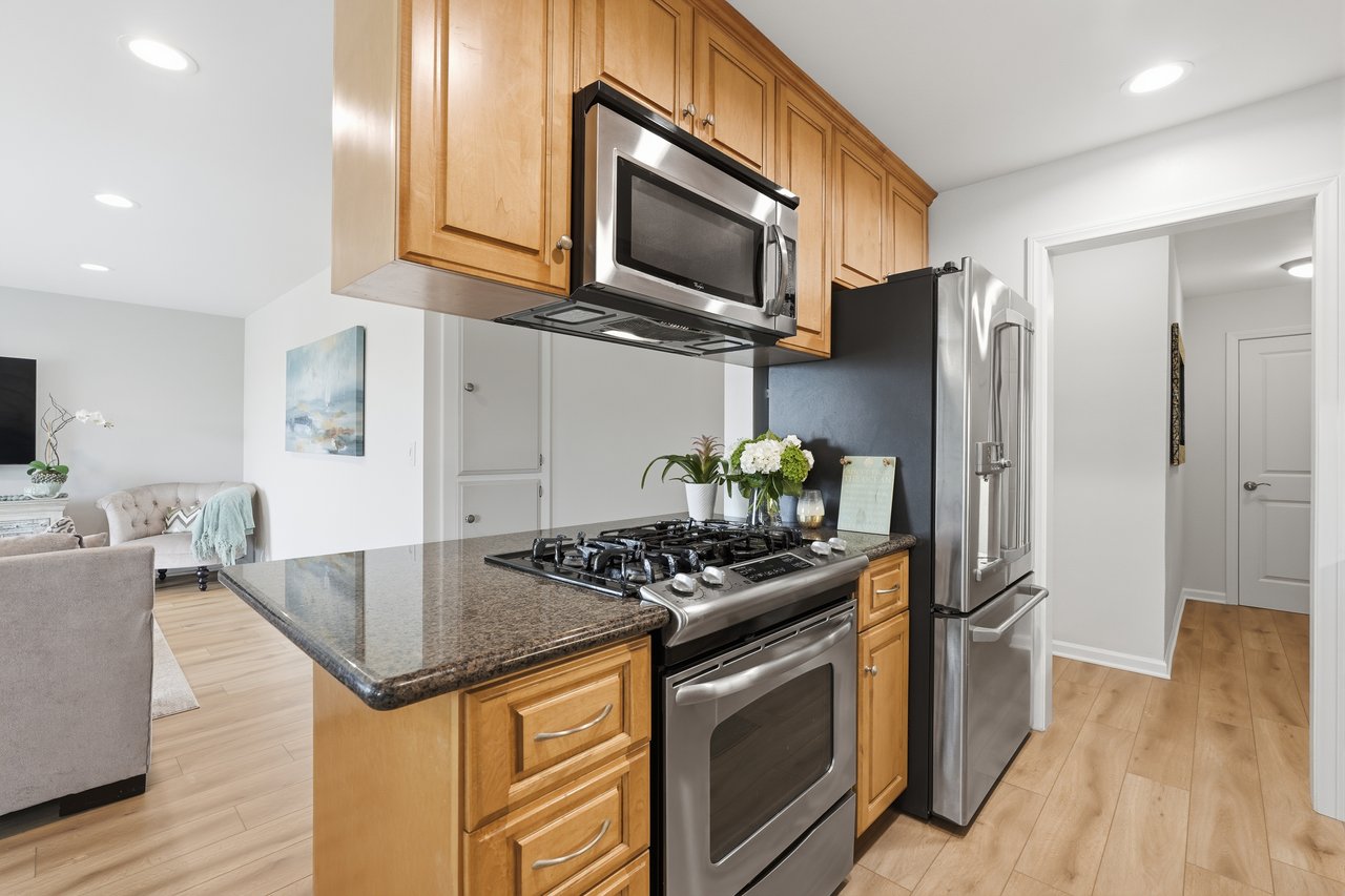 1600 Ardmore Avenue 231