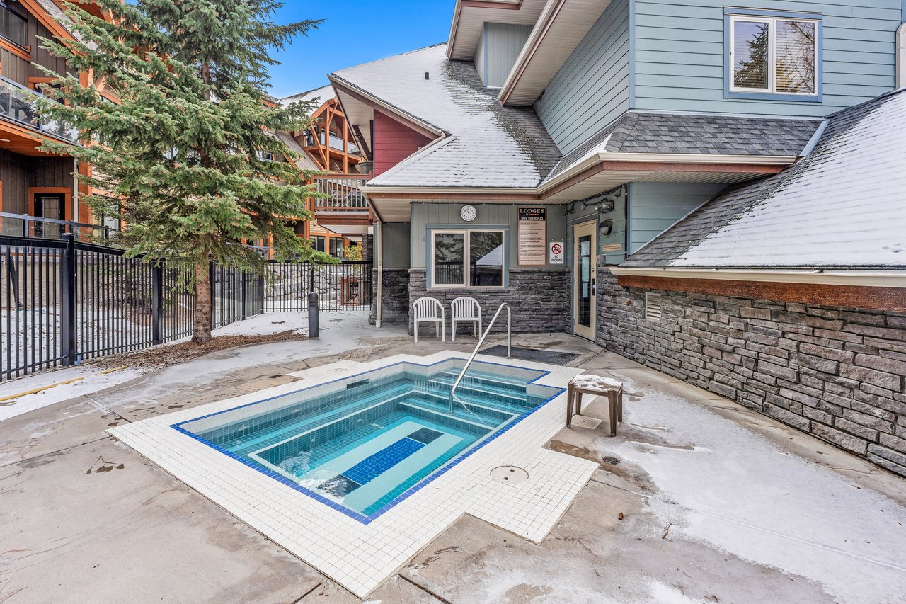 222 - 101 Montane Road