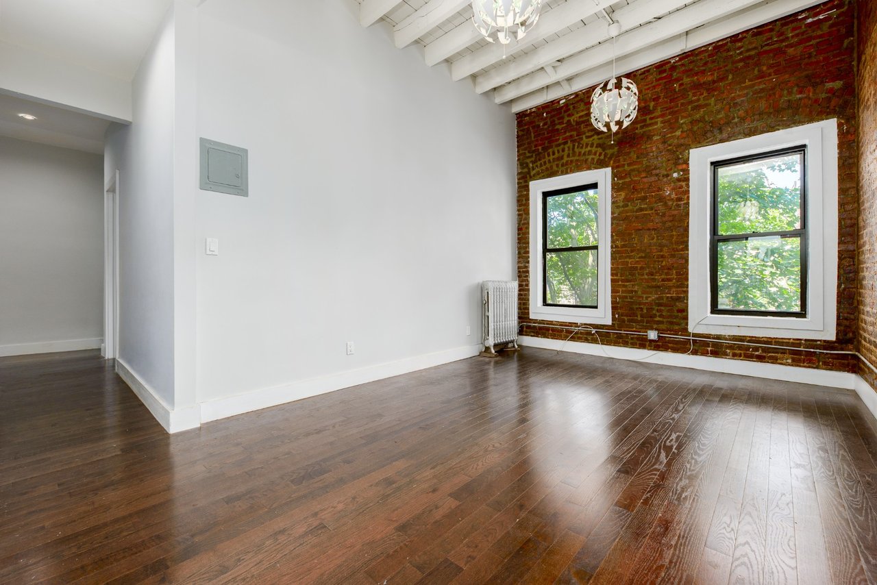 1045 Sterling Place Unit: 4C