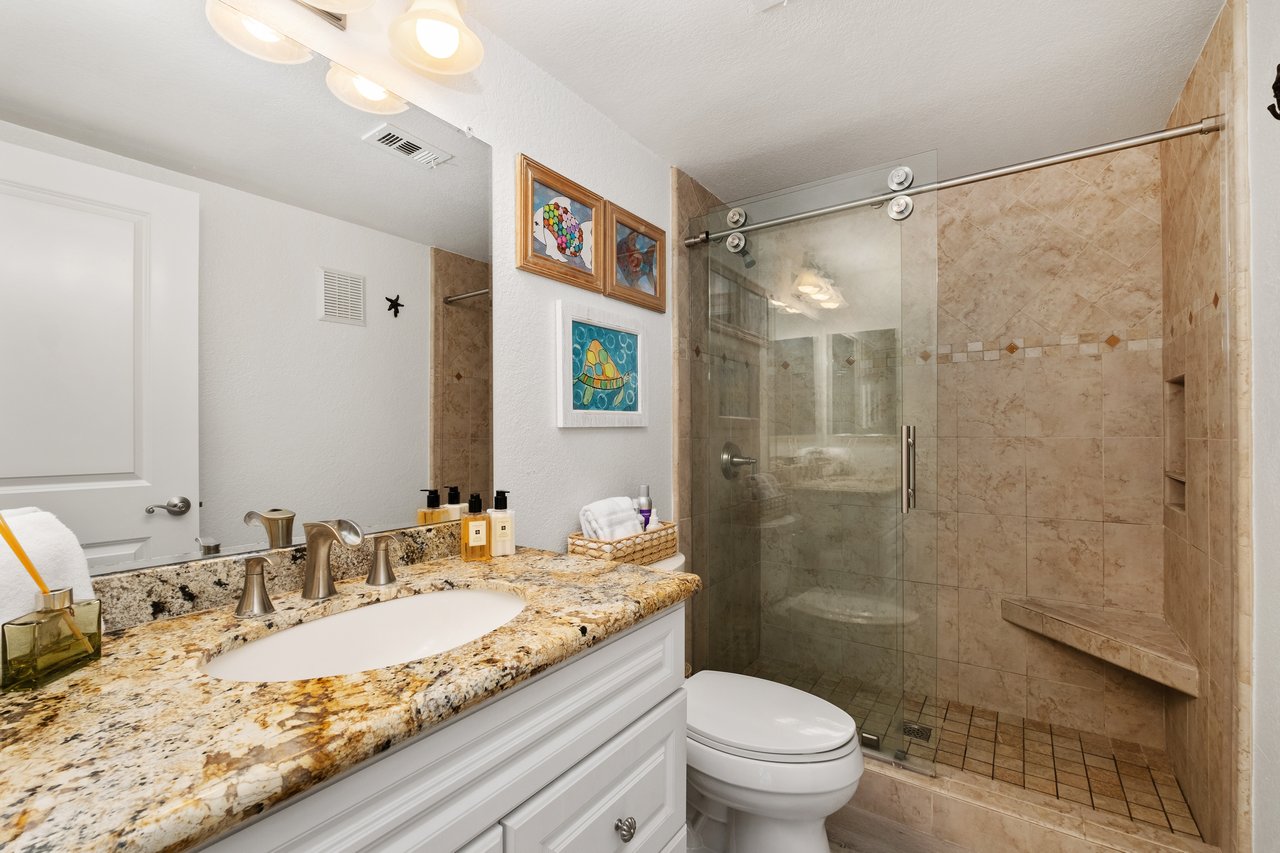 10 Corniche Drive D
