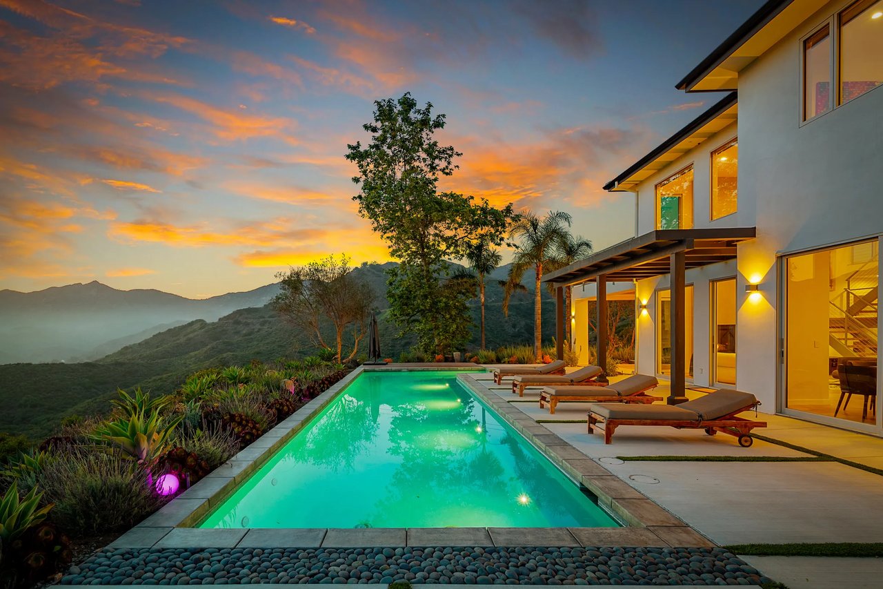 Casa Celeste by Oraklus