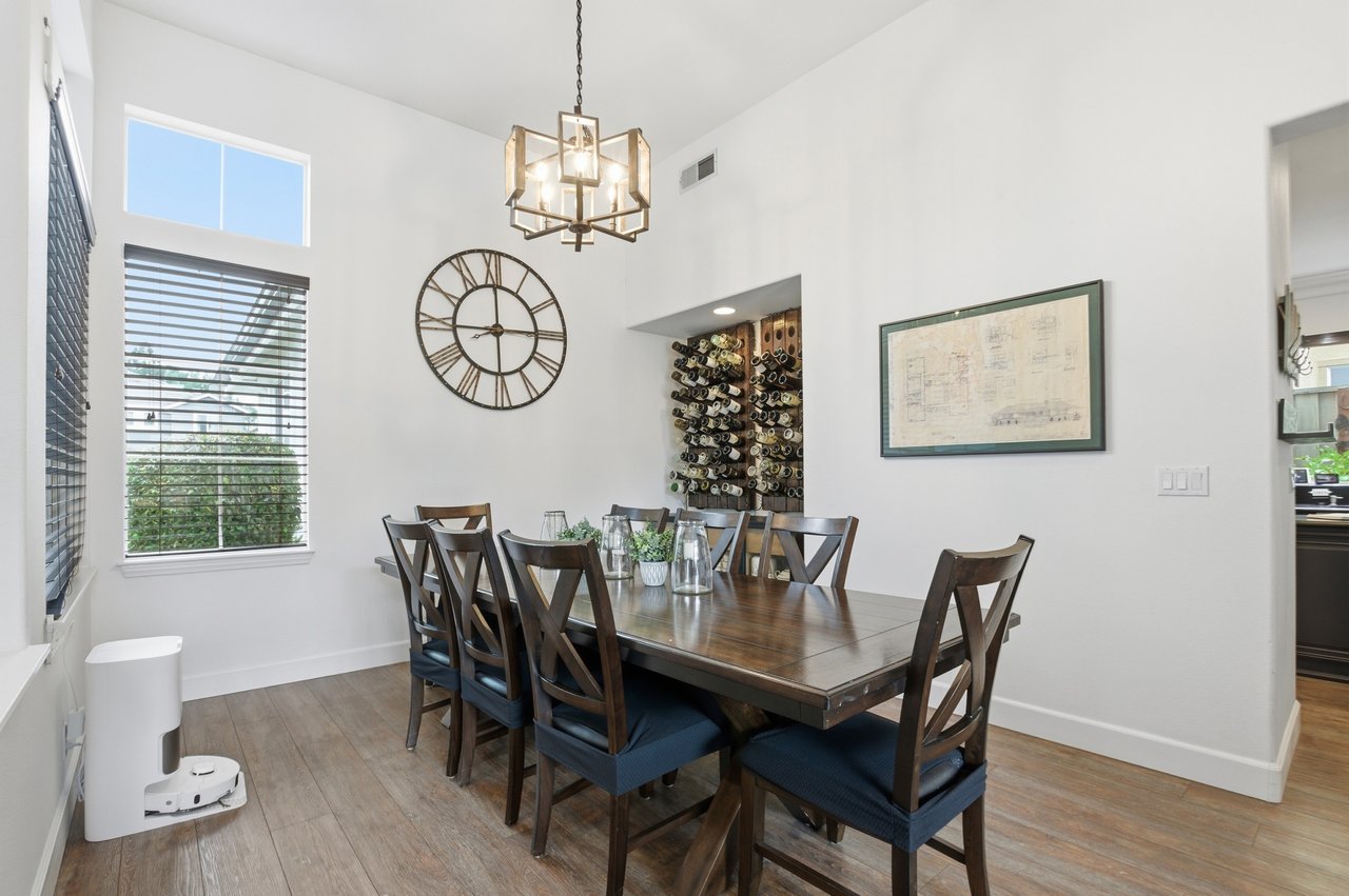 670 Hubbs Court, Benicia 