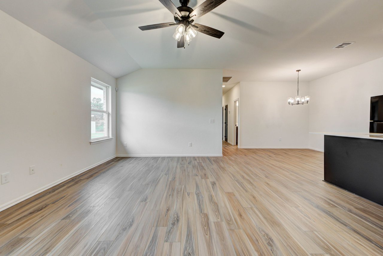416 N Canyon Terrace