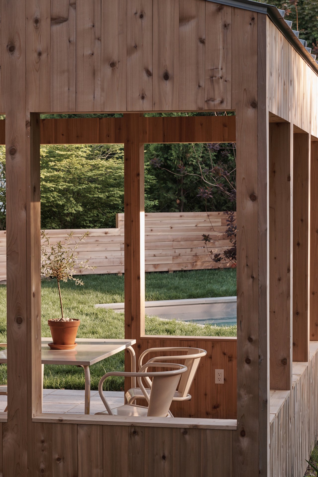 A REFINED ARCHITECTURAL STATEMENT