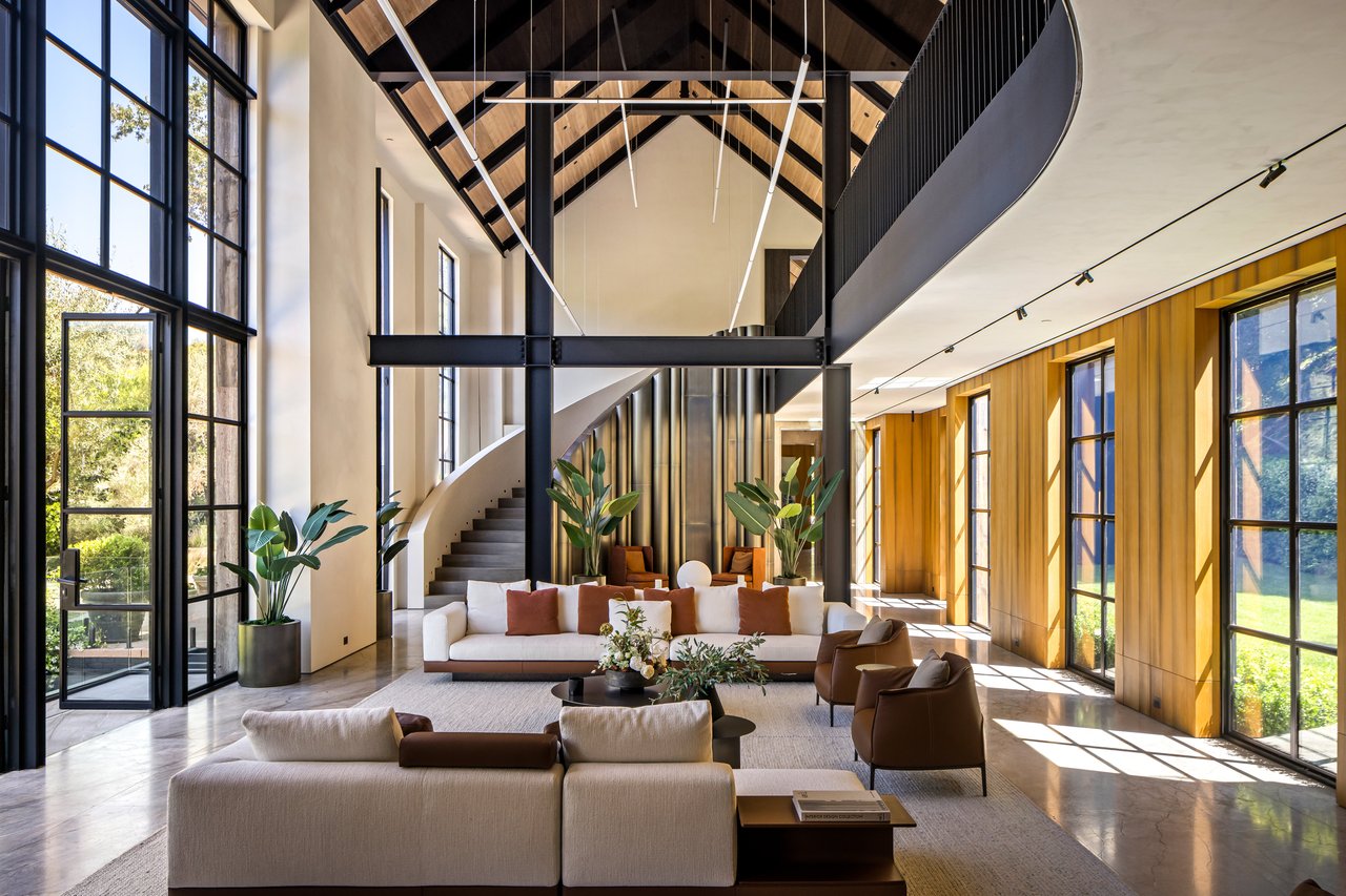 2650 Benedict Canyon Dr, Beverly Hills