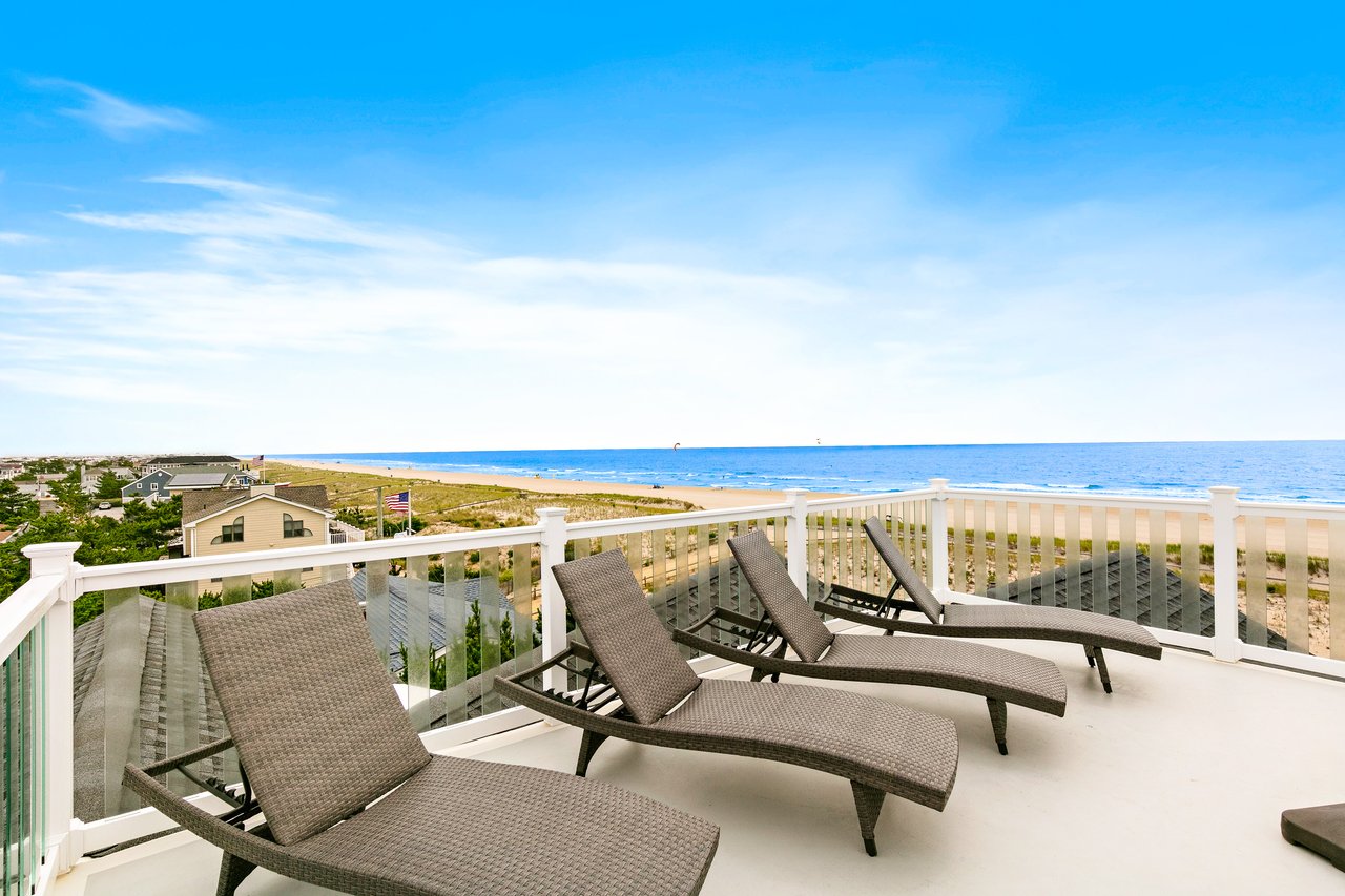 123 E. Colorado Avenue