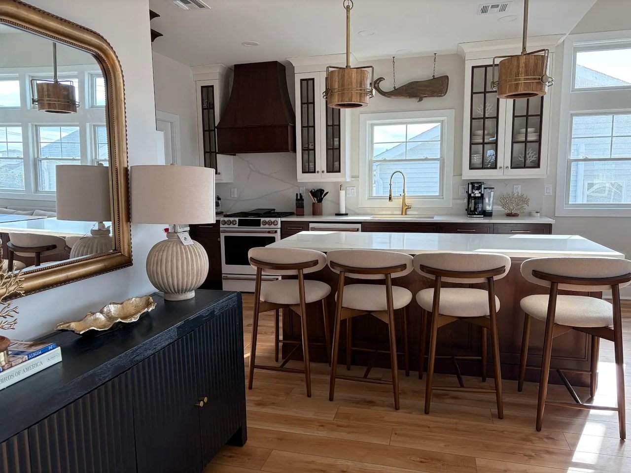 7009 Long Beach Blvd