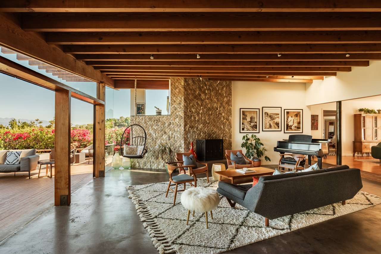 3604 Glenridge Dr, Sherman Oaks 