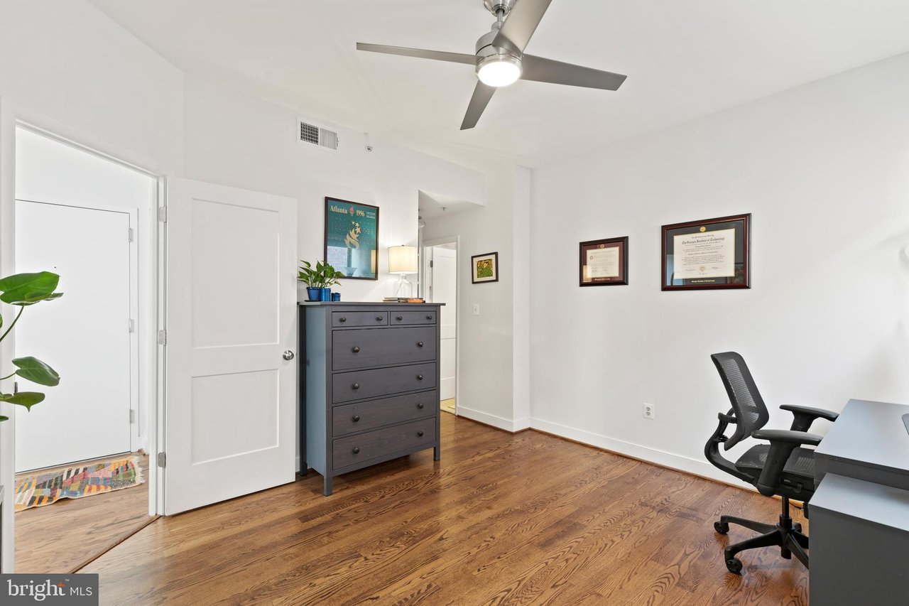 1445 N St NW #303