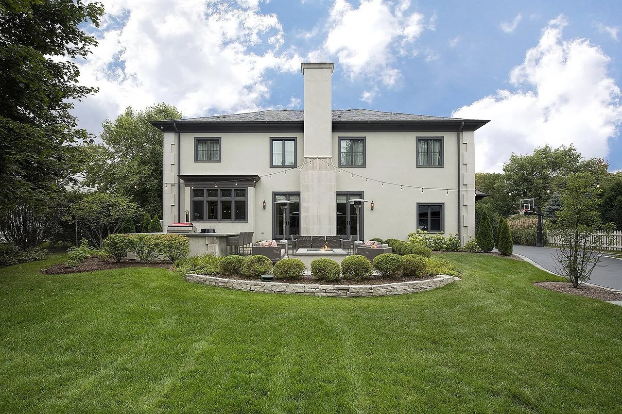 127 Old Green Bay Rd
